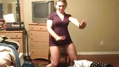 Analinės lesbietės mėgsta didelius dildo.